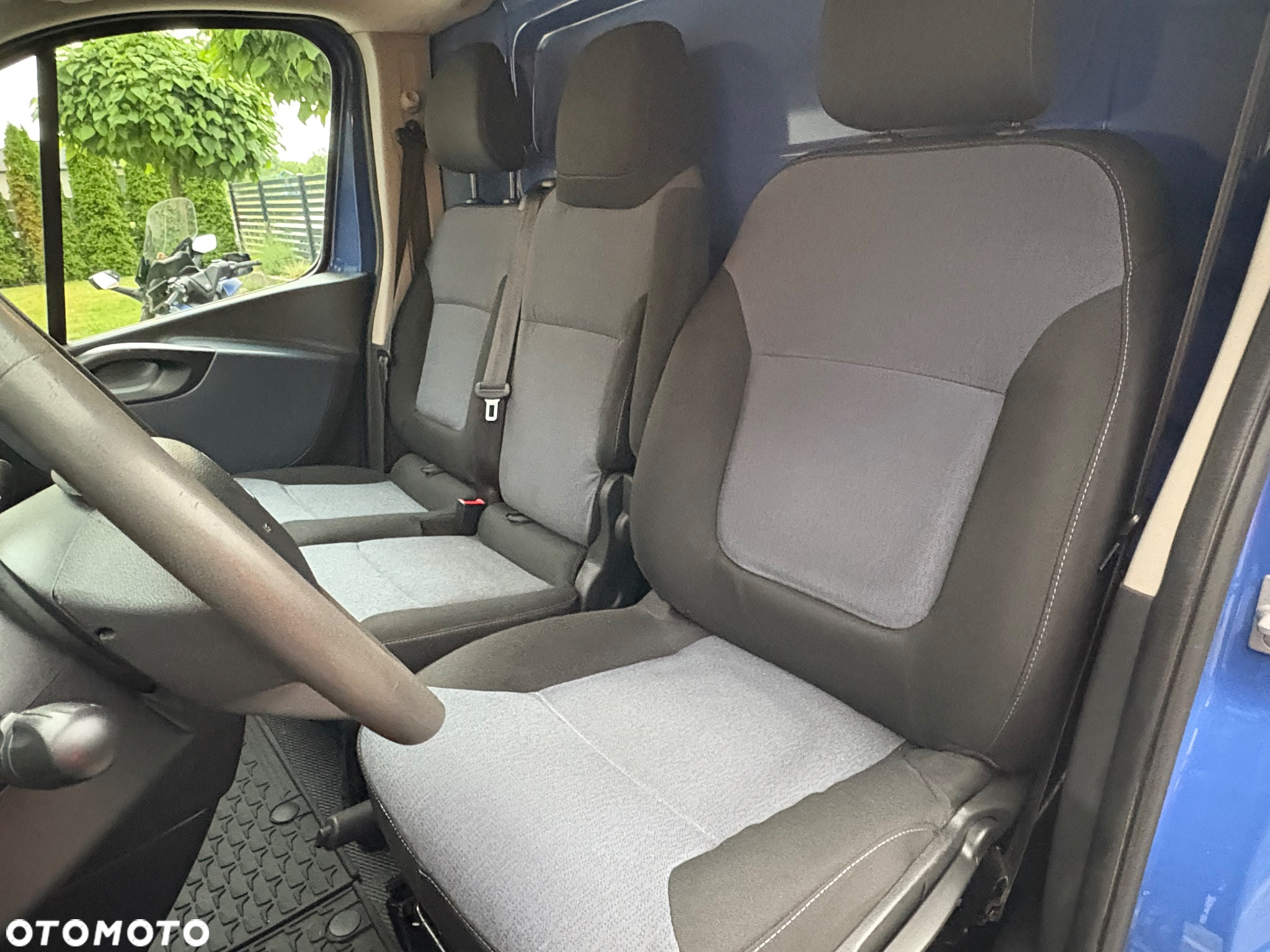 Opel VIVARO - 15