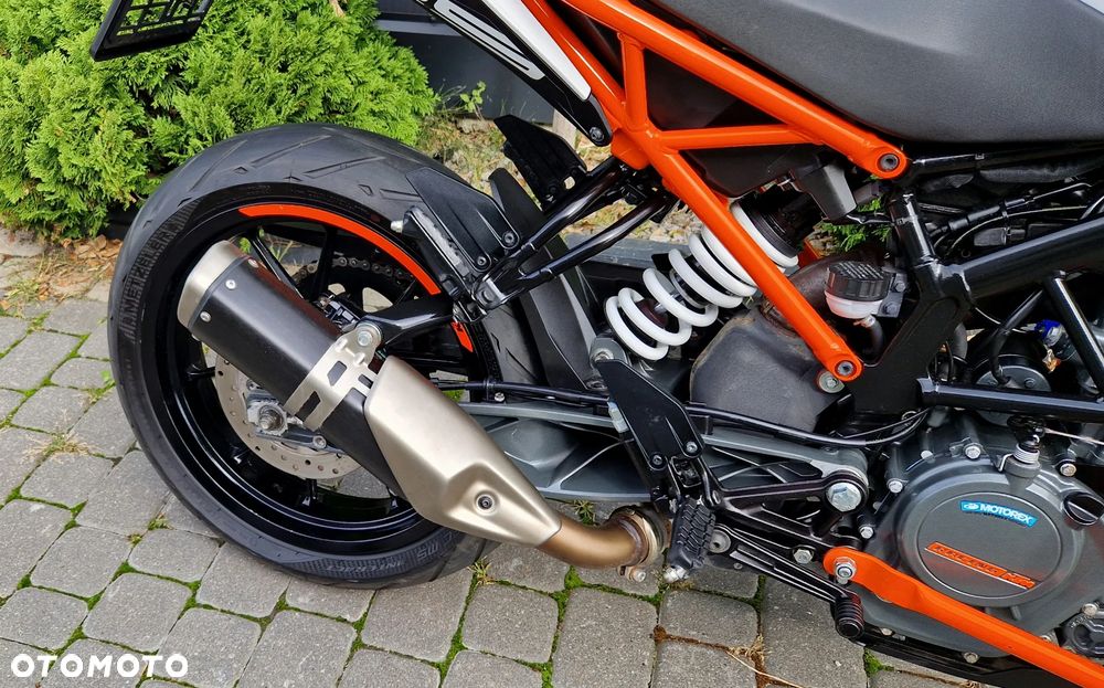 KTM Duke - 19