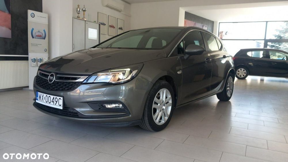 Opel Astra 1.4 T Enjoy - 2