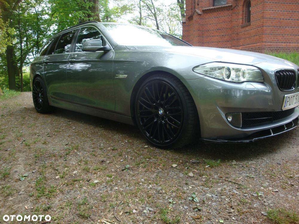 BMW Seria 5 520d - 7