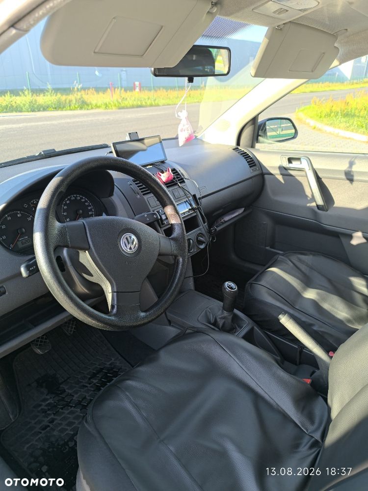 Volkswagen Polo - 3