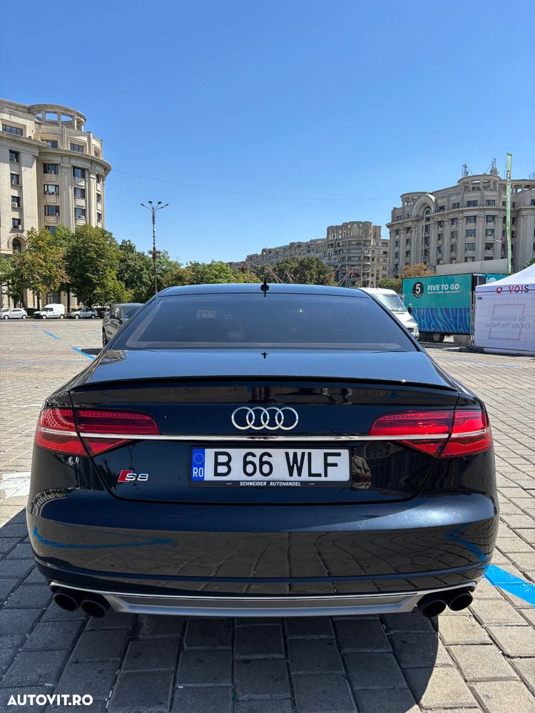 Audi S8 Plus 4.0 TFSI quattro Tiptronic - 6