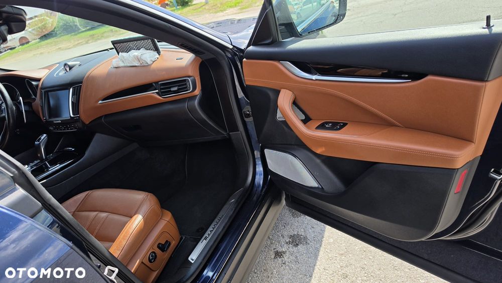 Maserati Levante S Q4 GranLusso - 2