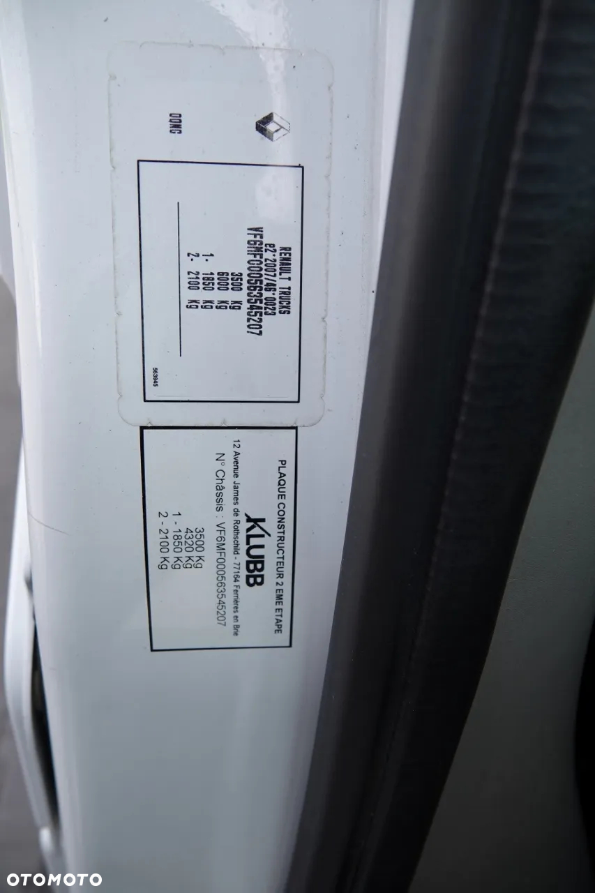 Renault MASTER / PODNOŚNIK KOSZOWY – 10,5 metra / BLASZAK + WZWYŻKA / SPROWADZONY / PO KONTRAKCIE SERWISOWYM - 38