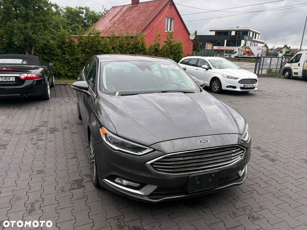 Ford Fusion - 5