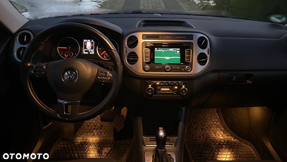 Volkswagen Tiguan 2.0 TDI DPF 4Motion BlueMotion Technology DSG Cup Sport & Style - 5