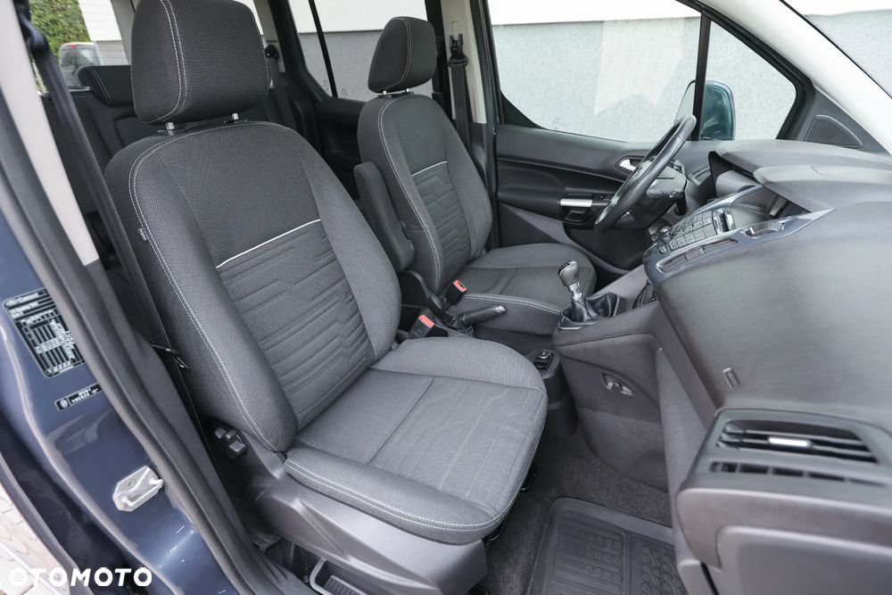 Ford Tourneo Connect - 34