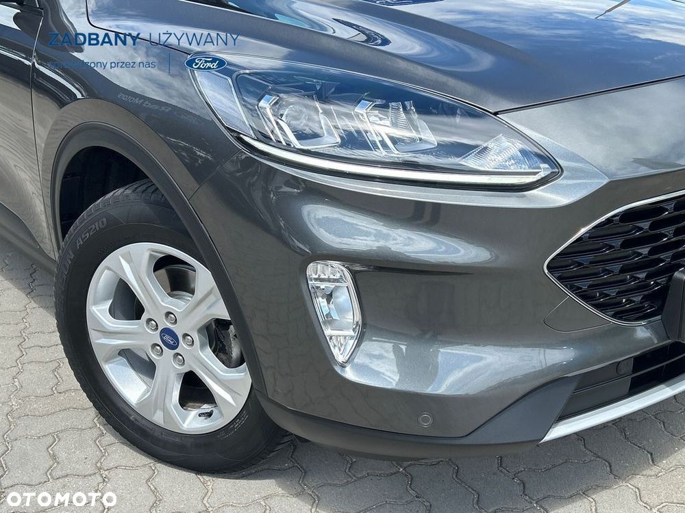 Ford Kuga - 10
