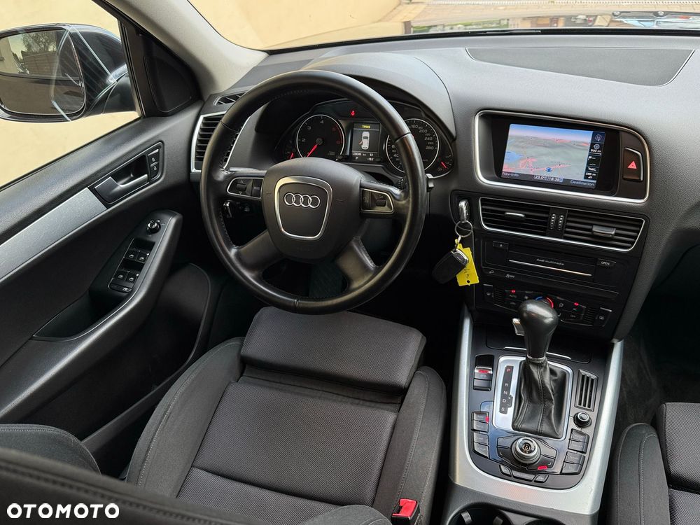 Audi Q5 2.0 TDI Quattro S tronic - 11