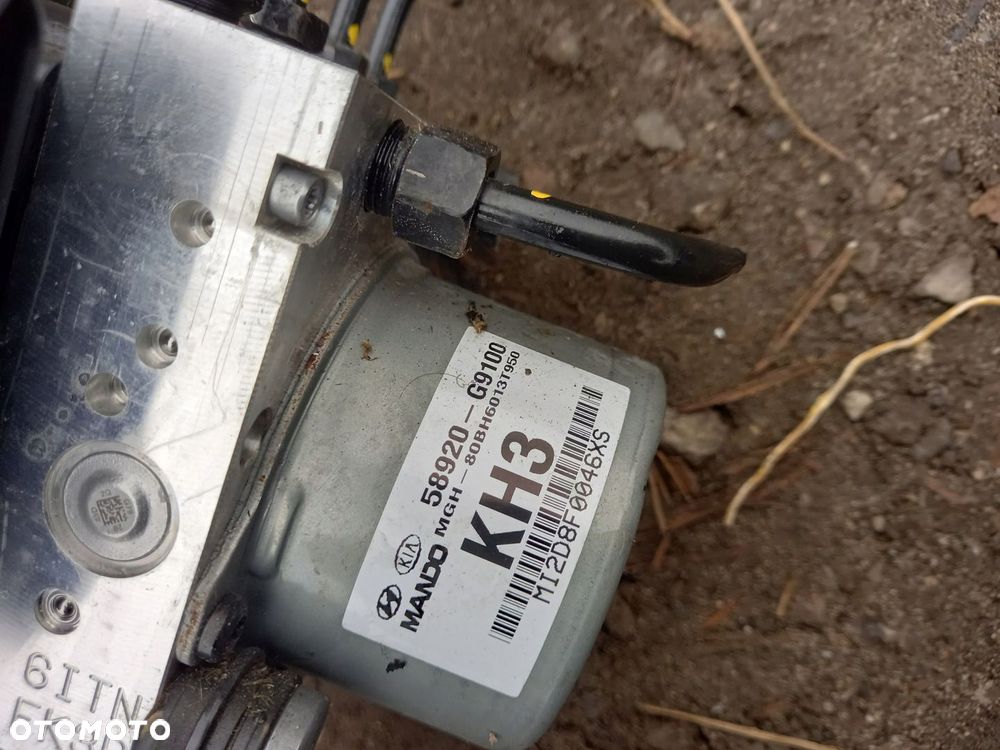 POMPA HAMULCOWA ABS HYUNDAI GENESIS G70 58920-G9100 - 1