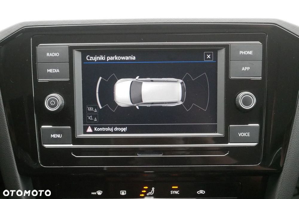 Volkswagen Passat Variant - 19