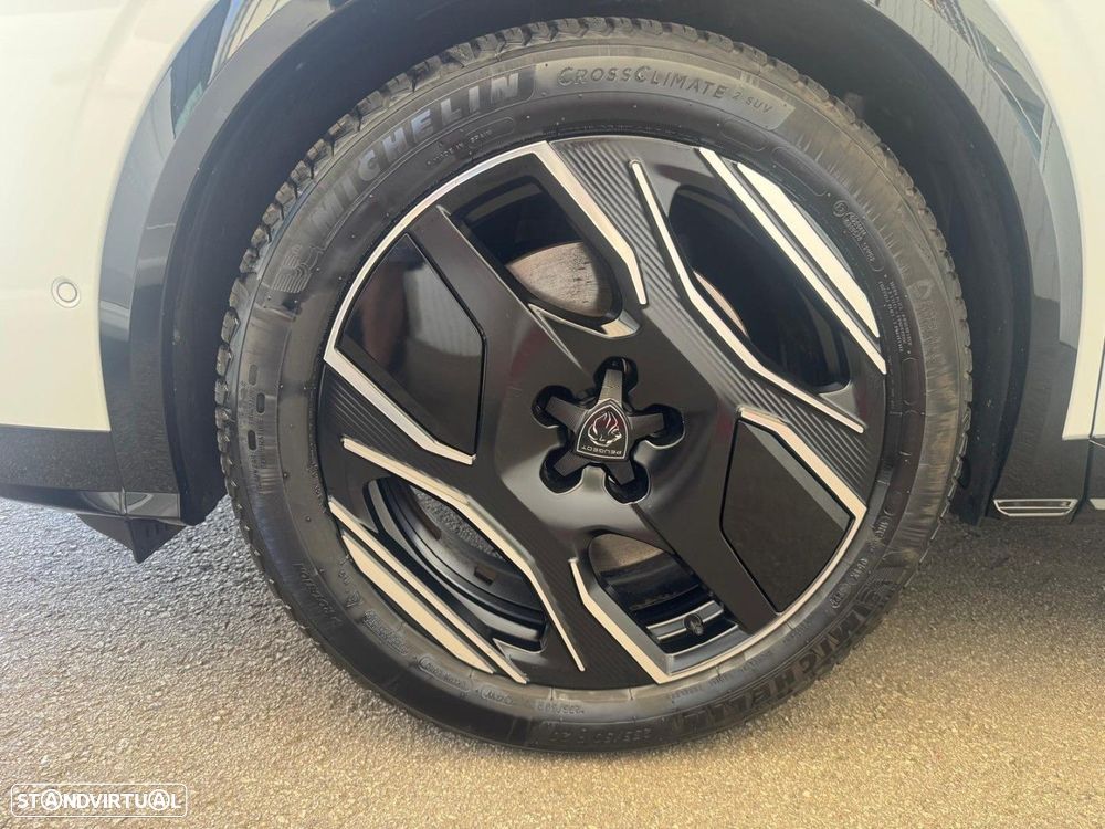 Peugeot E-3008 73 kWh GT - 8