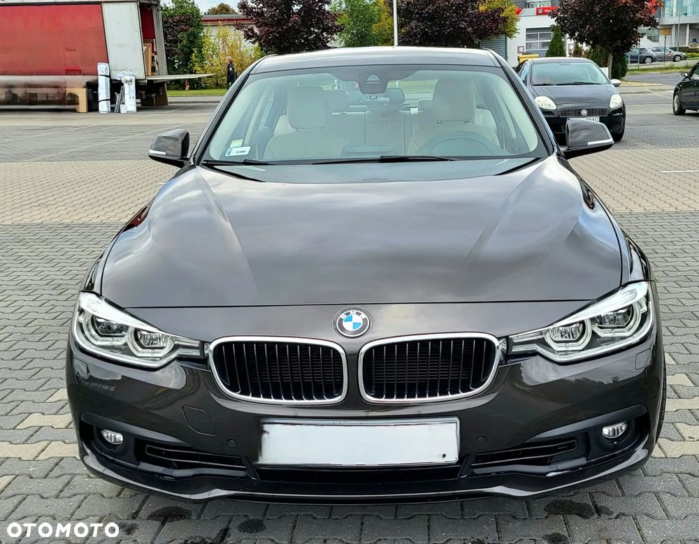 BMW Seria 3 - 1