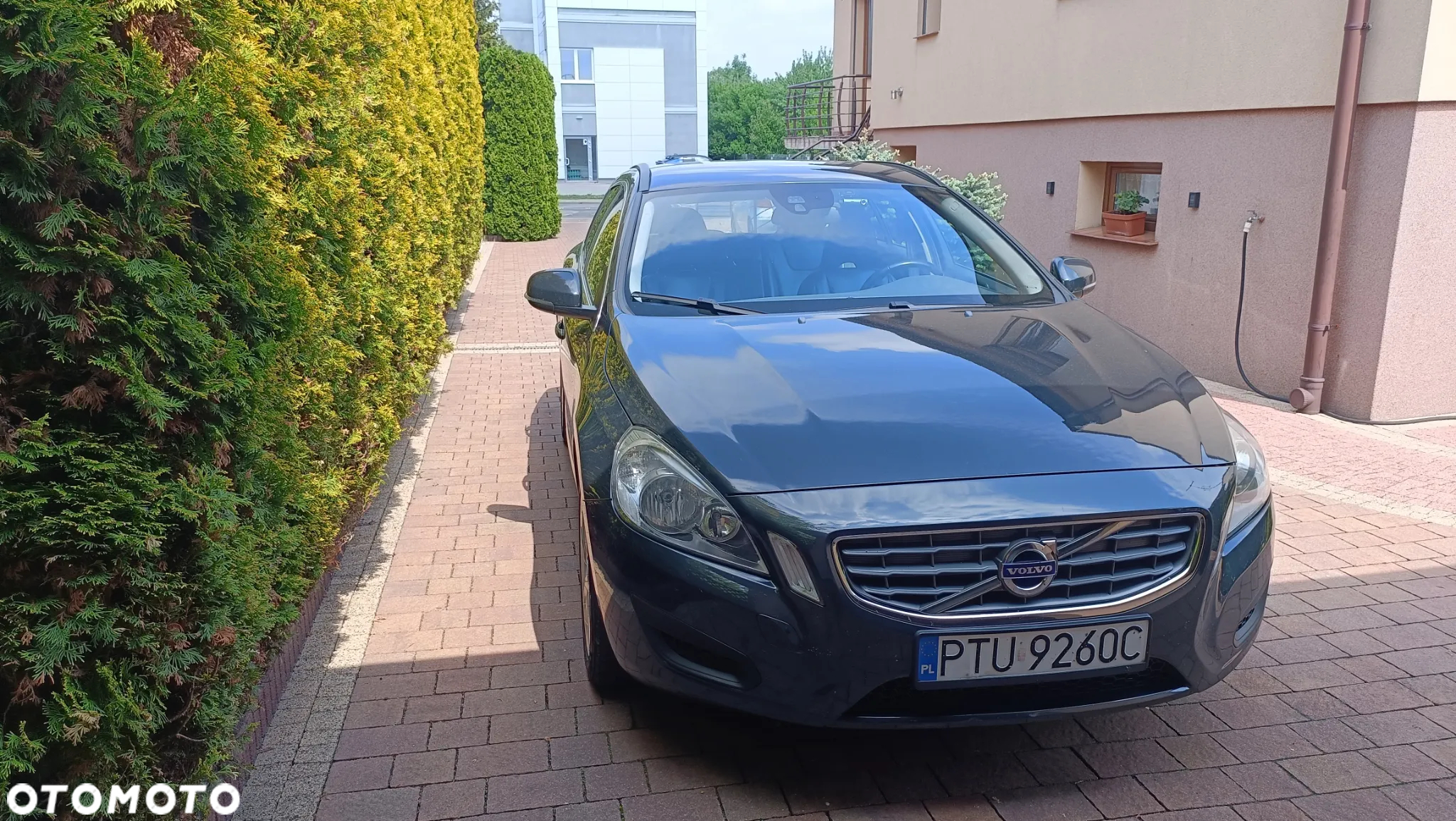Volvo V60 D2 Momentum - 2