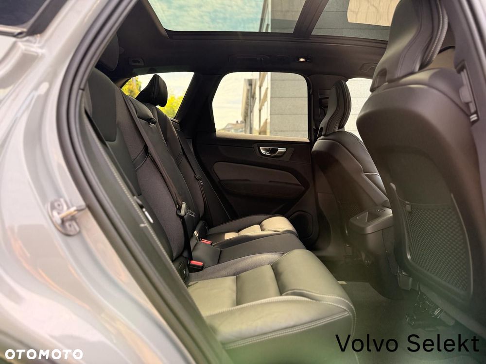 Volvo XC 60 - 35