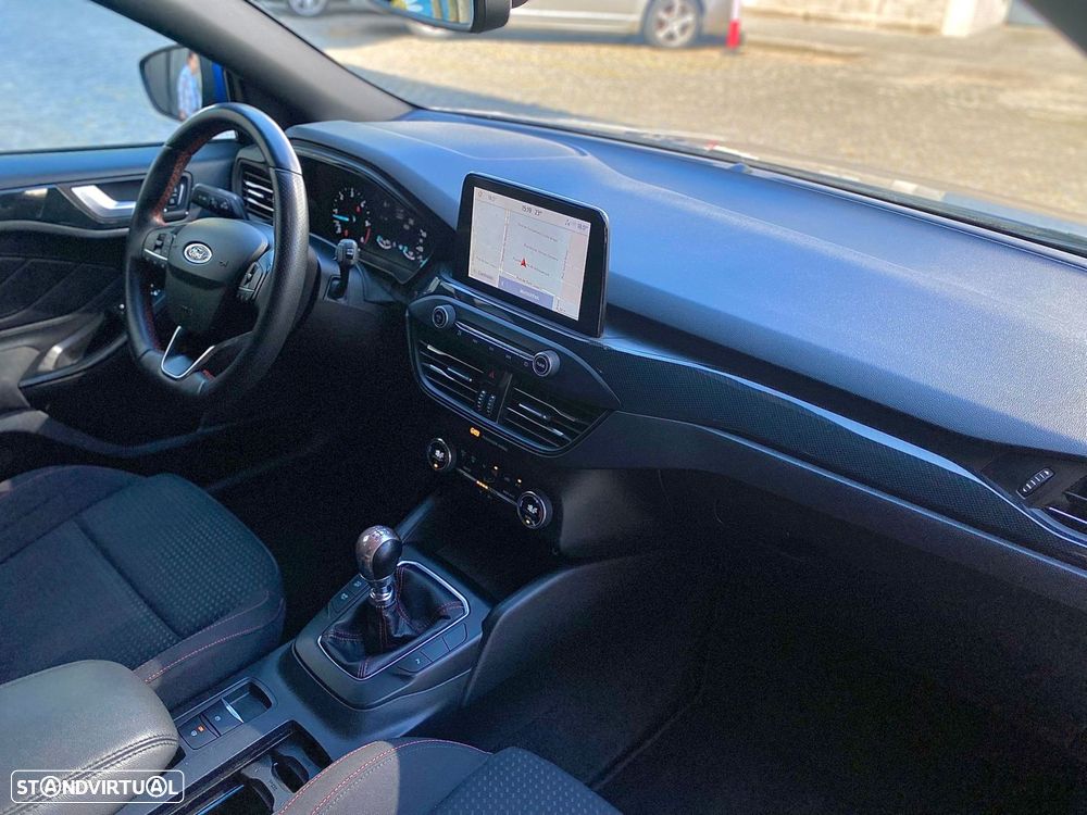 Ford Focus SW 1.5 TDCi ST-Line - 26