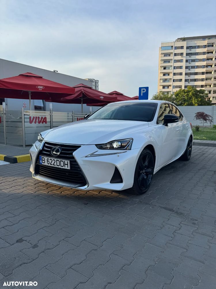 Lexus Seria IS 300h Aut. Business - 1
