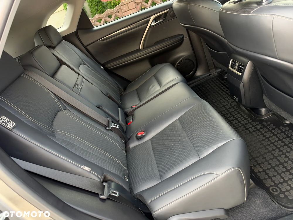 Lexus RX 450h Prestige - 33