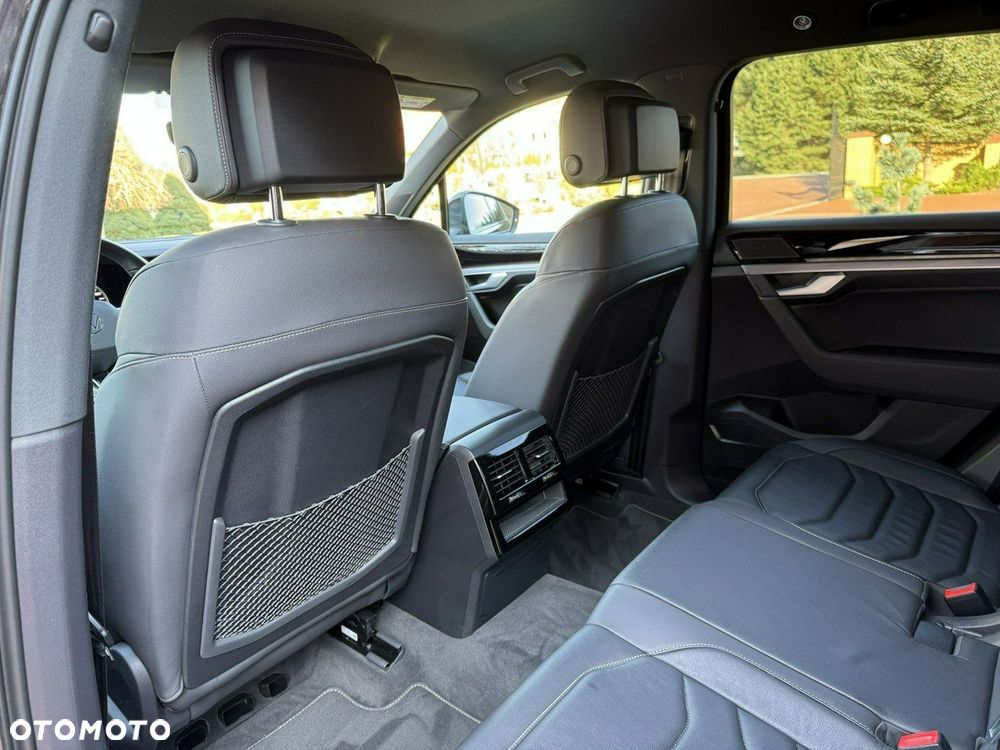 Volkswagen Touareg - 40