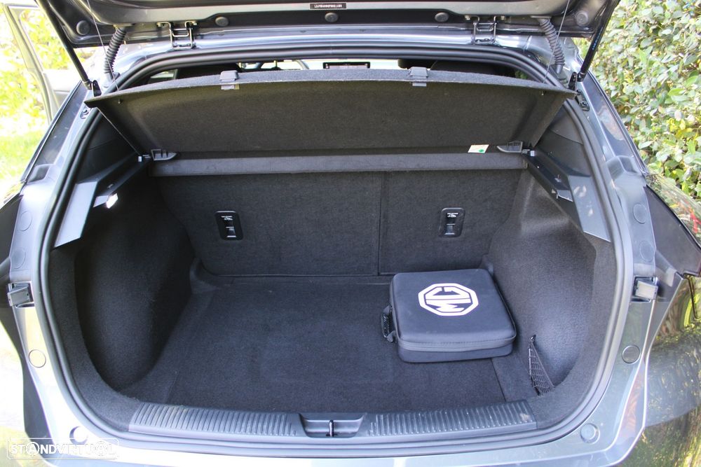 MG MG4 64 kWh Comfort - 10