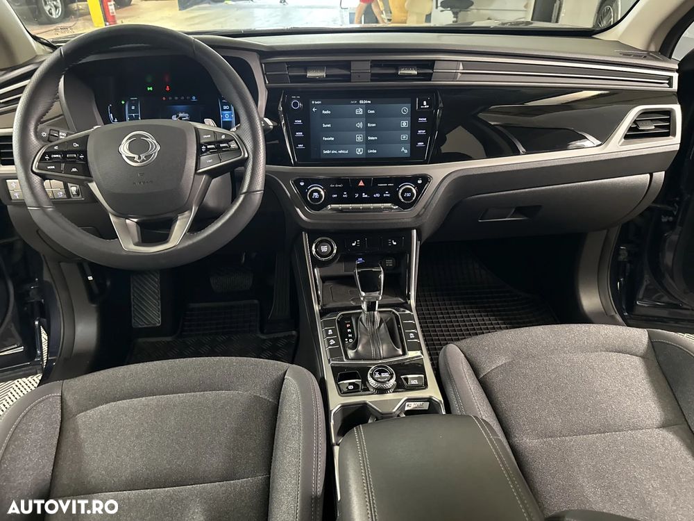 SsangYong Korando - 11