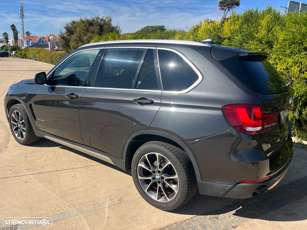 BMW X5 25 d sDrive Comfort 7L - 6