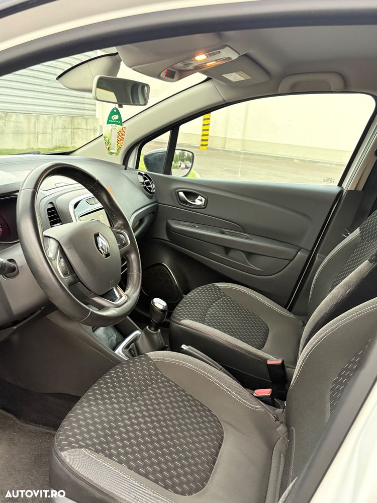 Renault Captur ENERGY TCe Intens - 18