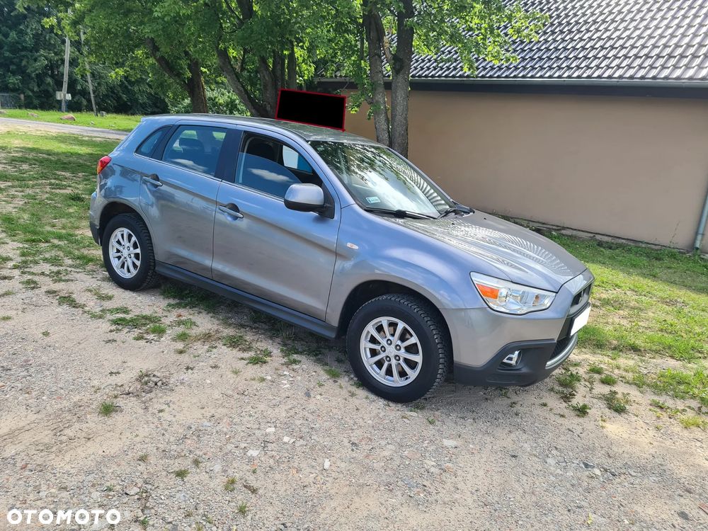 Mitsubishi ASX - 5