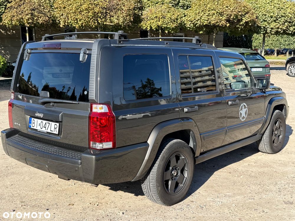 Jeep Commander 3.7 V6 - 23