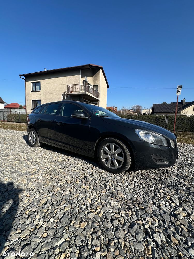 Volvo V60 - 11