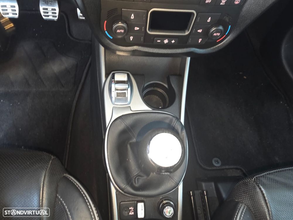 Alfa Romeo MiTo 1.3 JTDM ECO Impression - 25