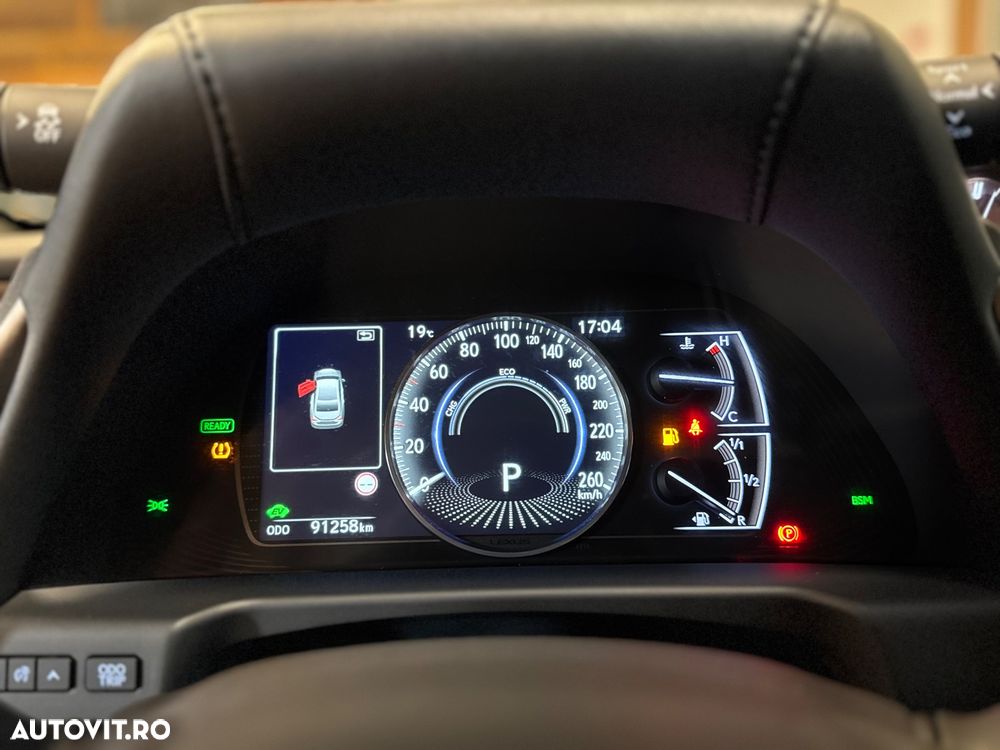 Lexus Seria ES 300h Luxury Line - 17