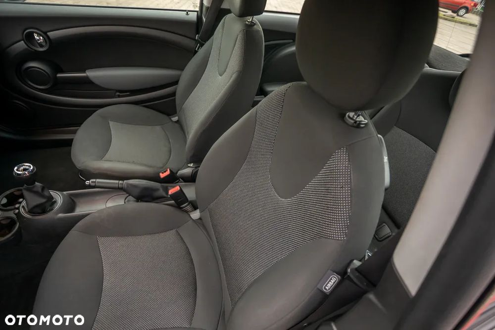 MINI ONE Standard - 19