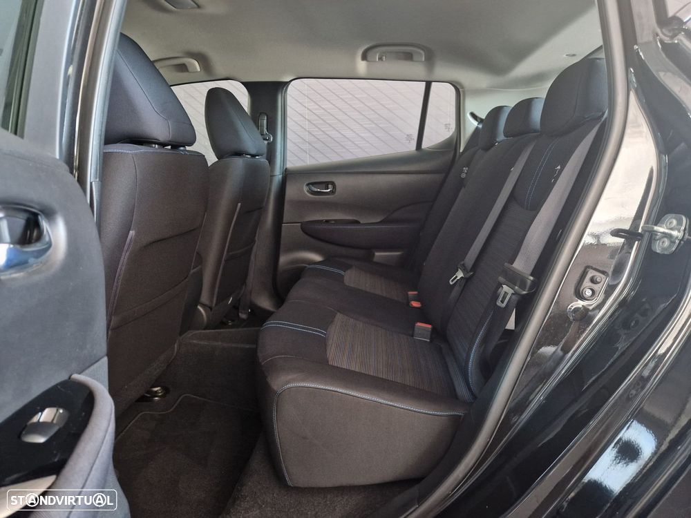 Nissan Leaf Acenta - 23