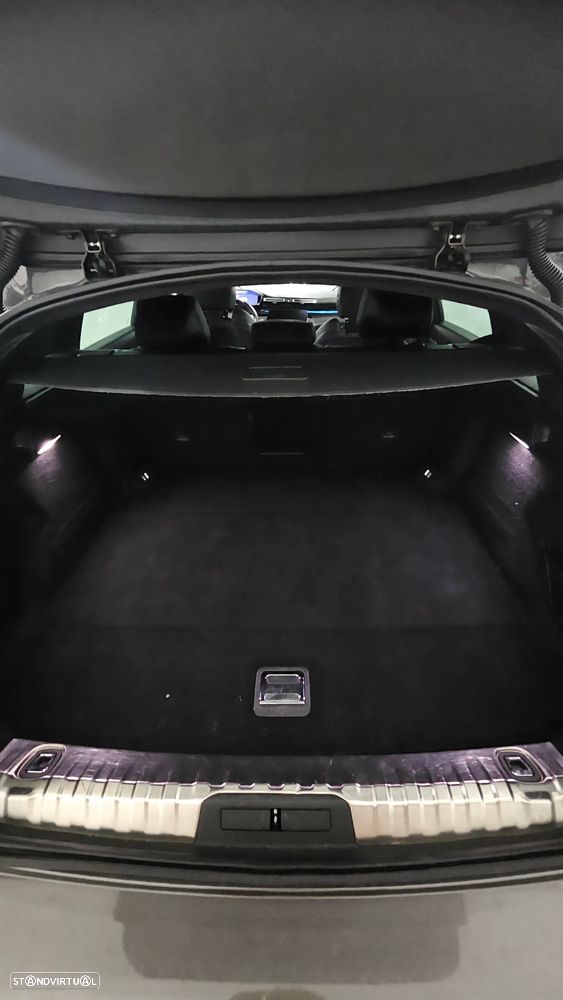 Peugeot 508 SW - 11