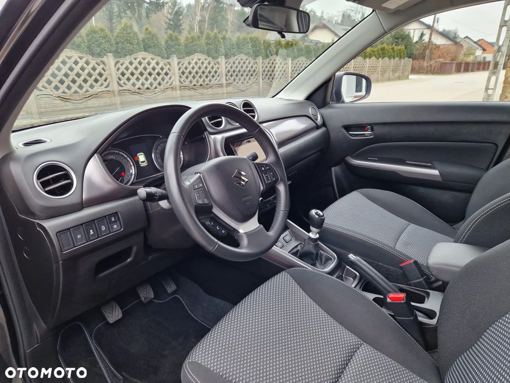 Suzuki Vitara 1.4 Boosterjet Premium 2WD - 14