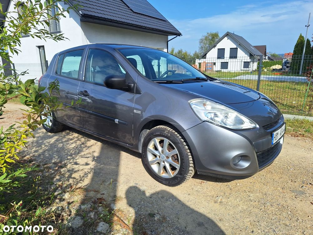 Renault Clio 1.2 16V Life - 1