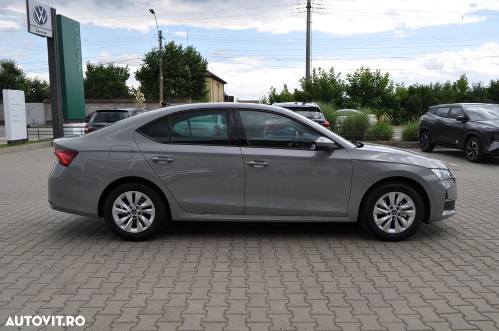 Skoda Octavia - 8