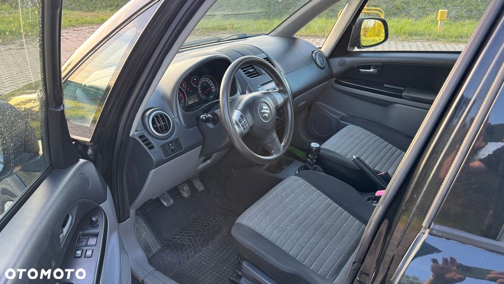 Suzuki SX4 2.0 DDiS Comfort 4WD - 10
