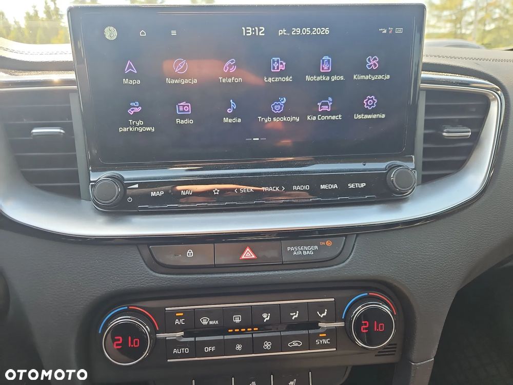 Kia Ceed 1.5 T-GDI Tribute DCT - 13