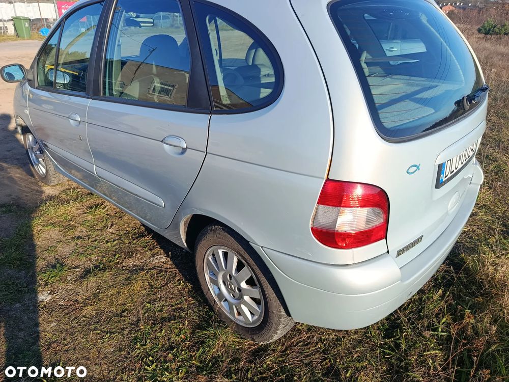 Renault Scenic 2.0 16V Expression - 3