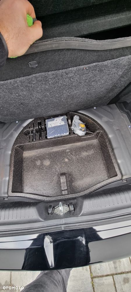 Hyundai i30 1.4 Classic + - 19