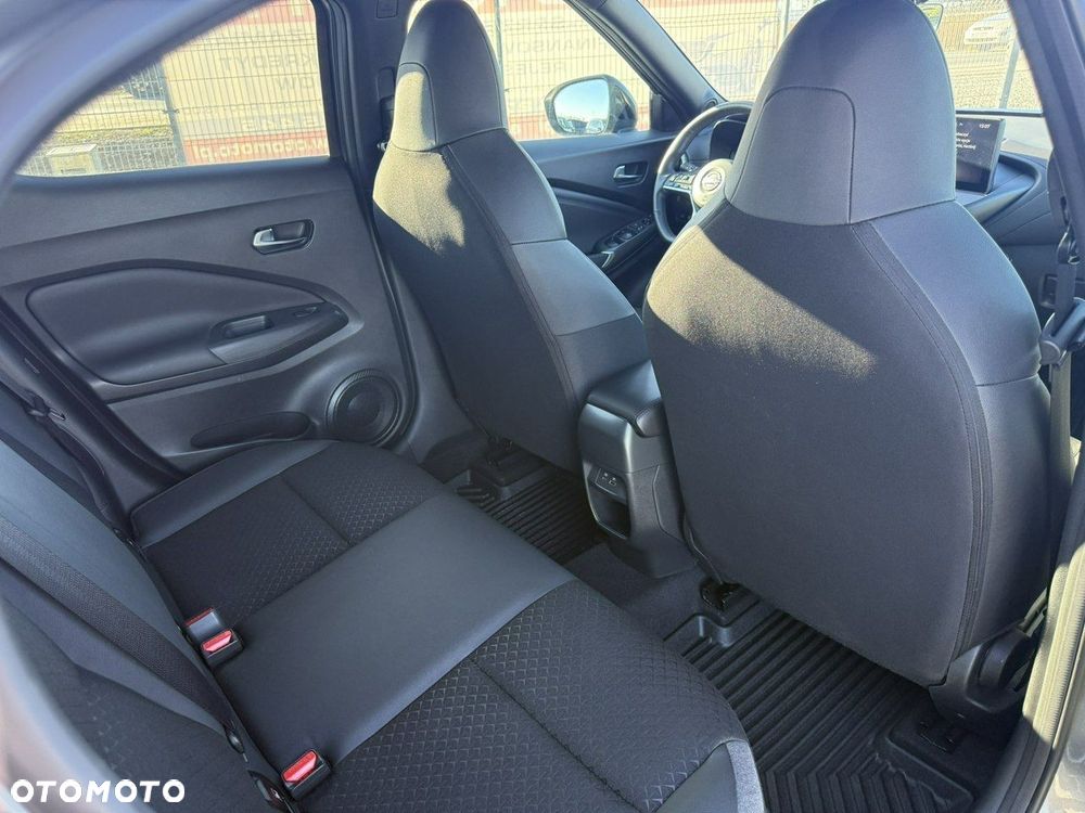 Nissan Juke 1.0 DIG-T DCT N-Connecta - 17