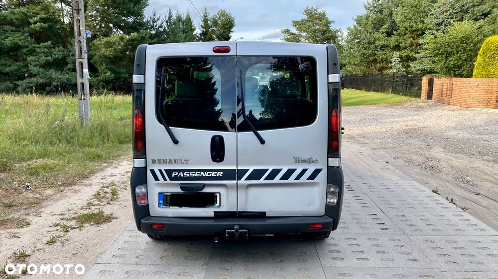 Renault Trafic Passenger Expression - 6