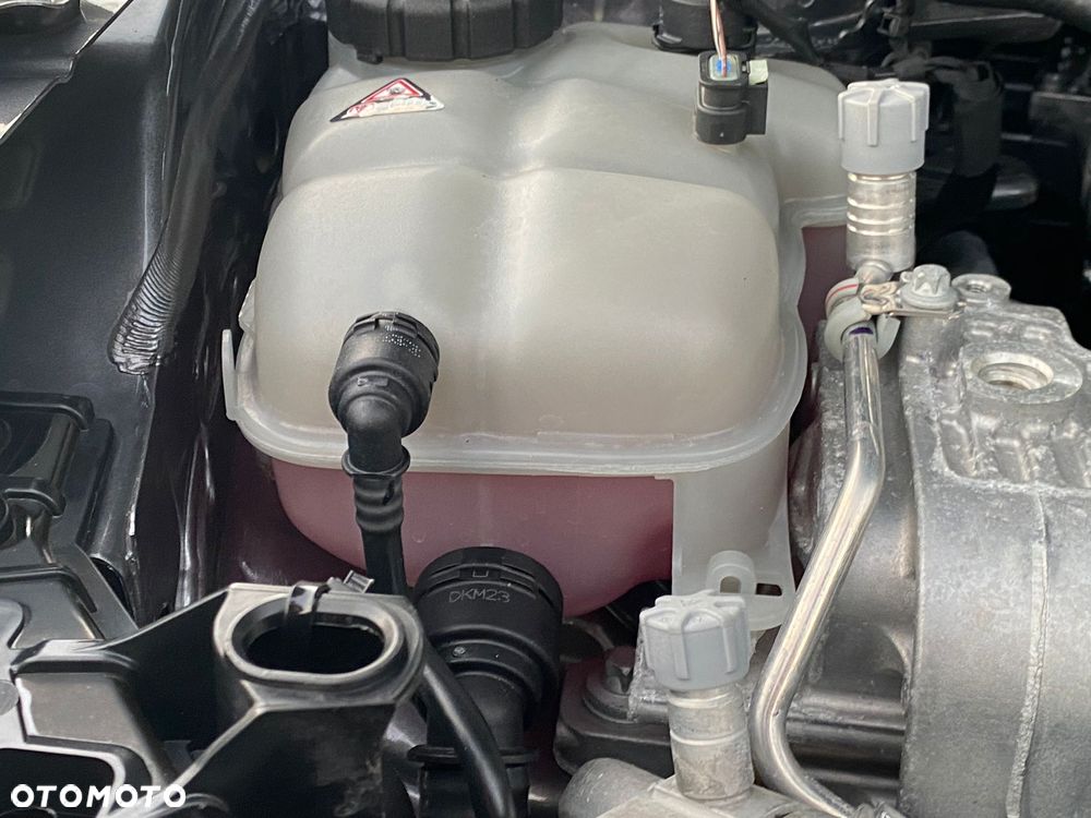 Mercedes-Benz GLB 200 AMG Line 7G-DCT - 8