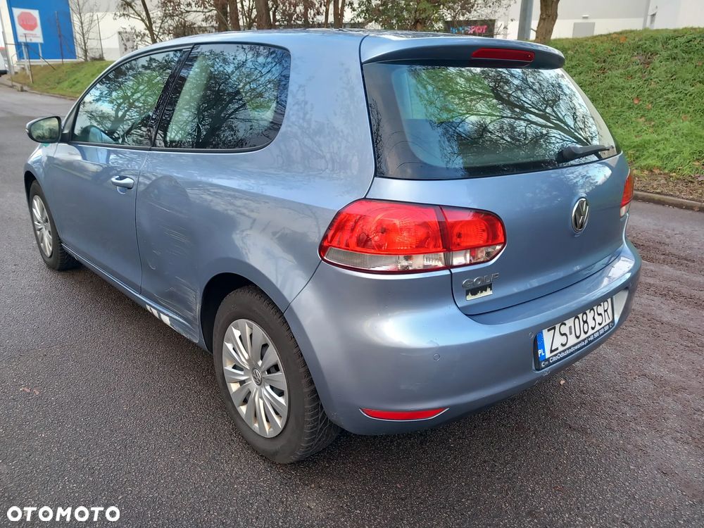 Volkswagen Golf 1.4 Comfortline - 4