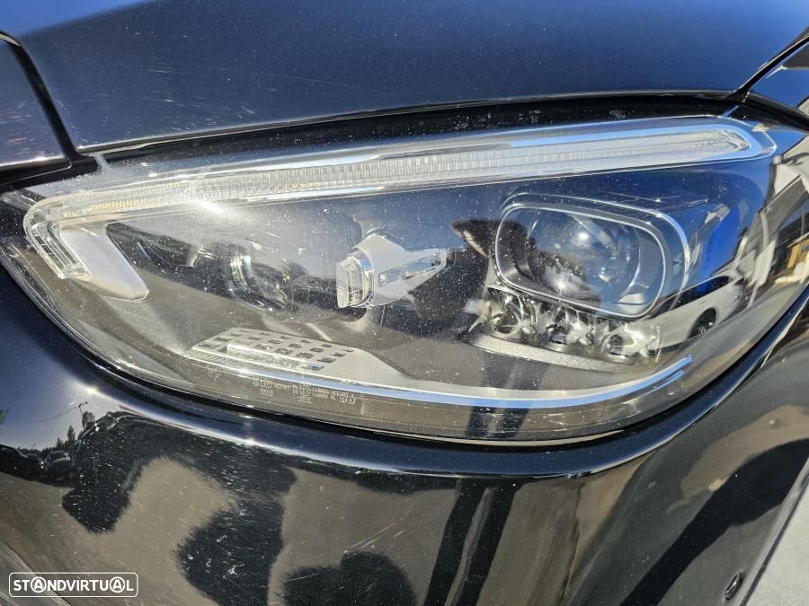 Mercedes-Benz C 300 e AMG Line - 11