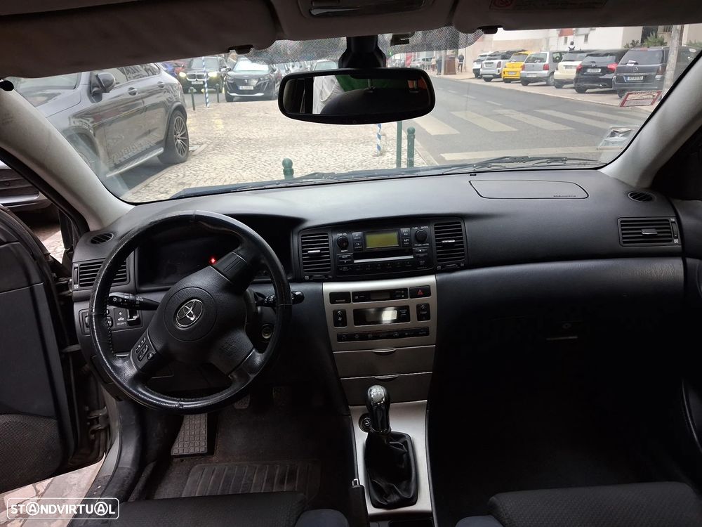 Toyota Corolla 1.4 D-4D - 9
