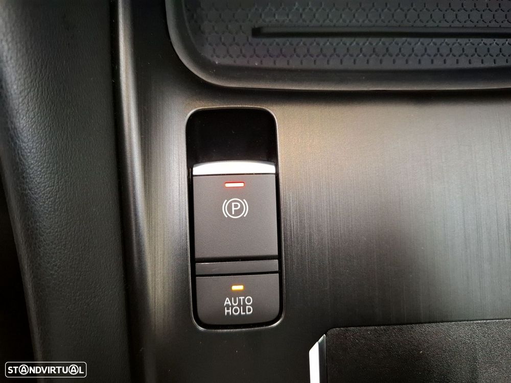 Nissan Qashqai 1.3 DIG-T N-Connecta LED+TT+SKY Xtronic - 23