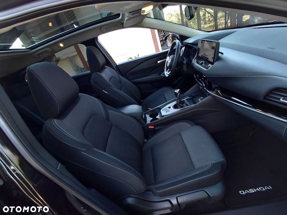 Nissan Qashqai 1.3 DIG-T Tekna EU6d - 19